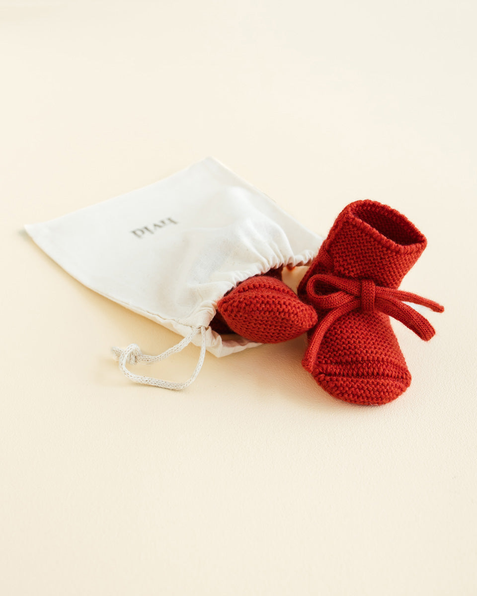 Booties red