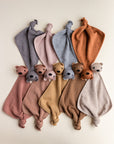 Teddy Tokki ochre