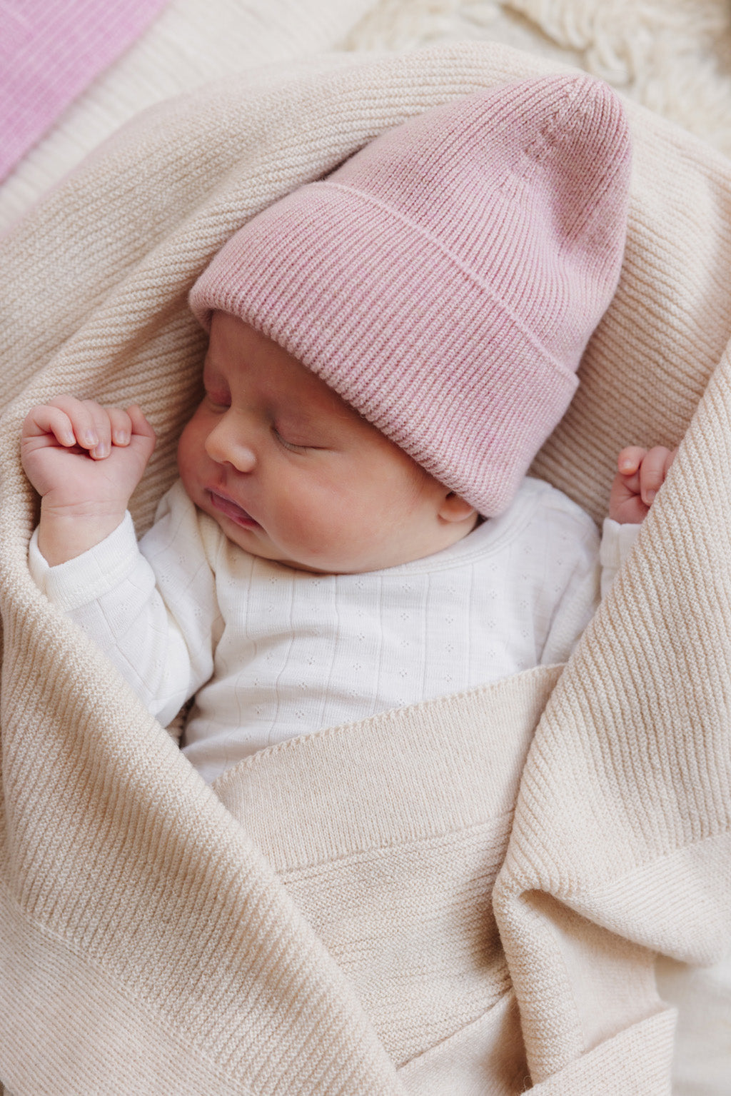 BEANIE newborn powder