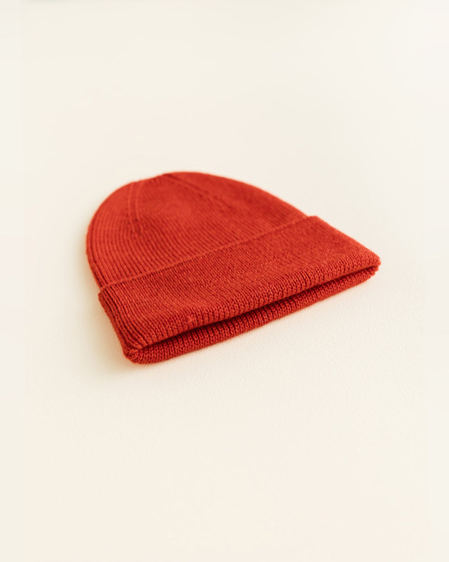 BEANIE newborn red