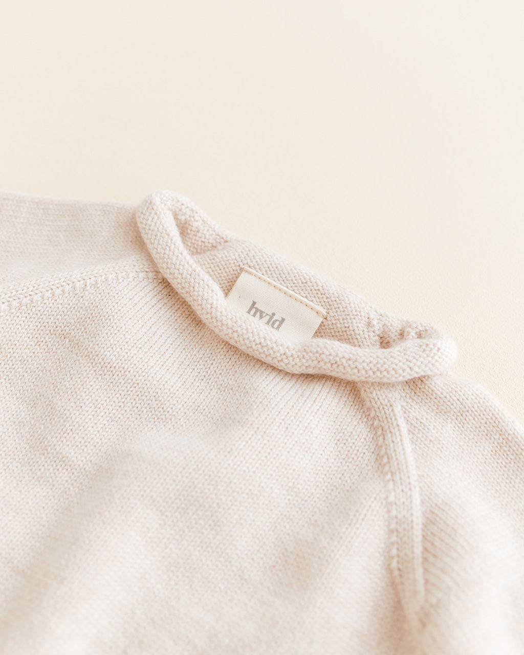 sweater georgette cream