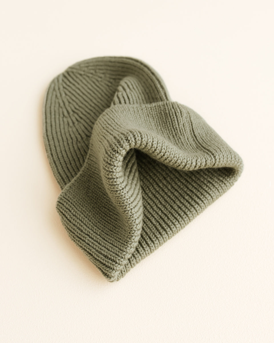 adult BEANIE artichoke
