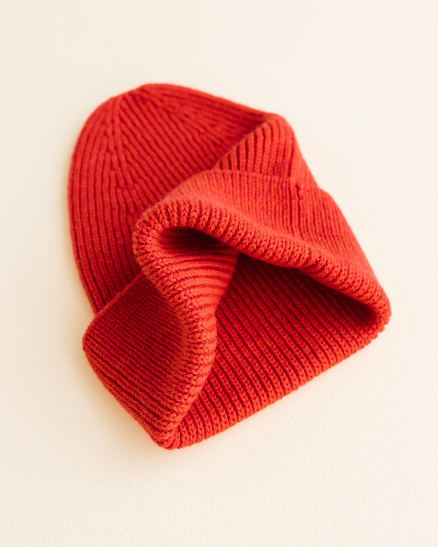 Adult beanie red