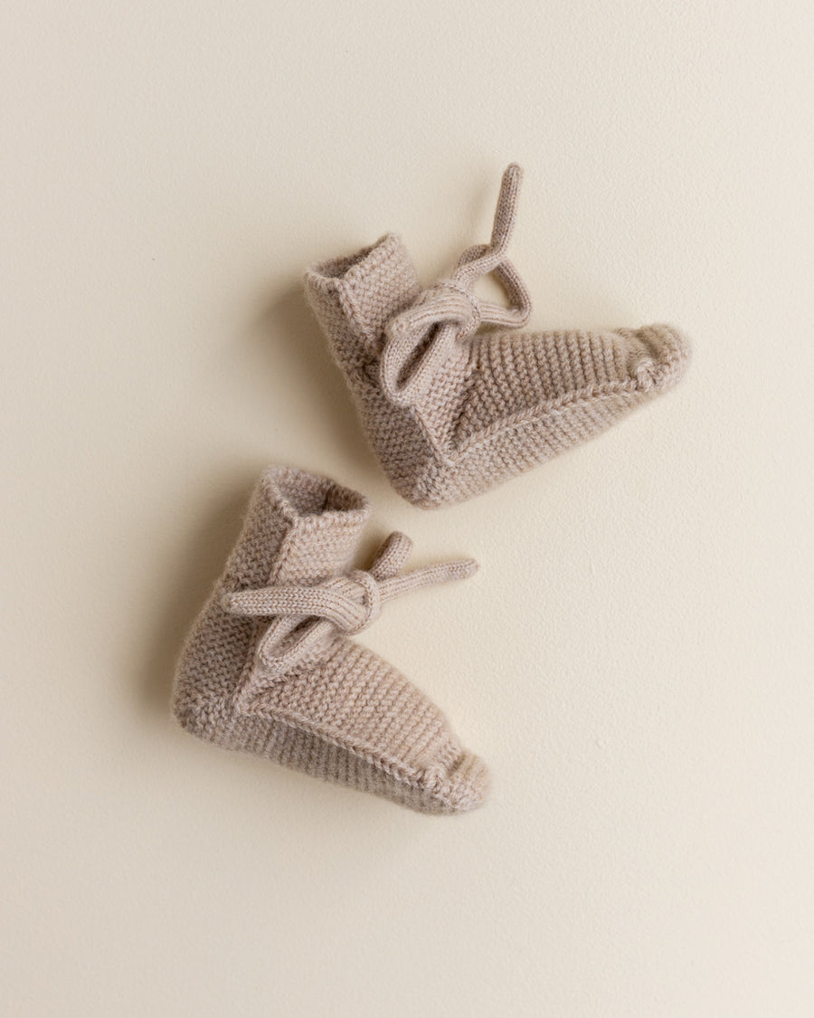 Hvid baby booties hotsell